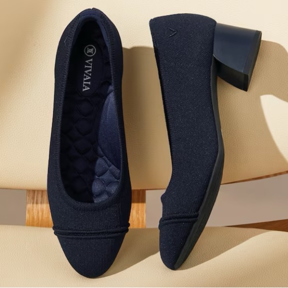 VIVAIA Julie 2.0 Navy Heels Size 38 (Fits Small/Narrow 7.5 Or A Larger Size 7)